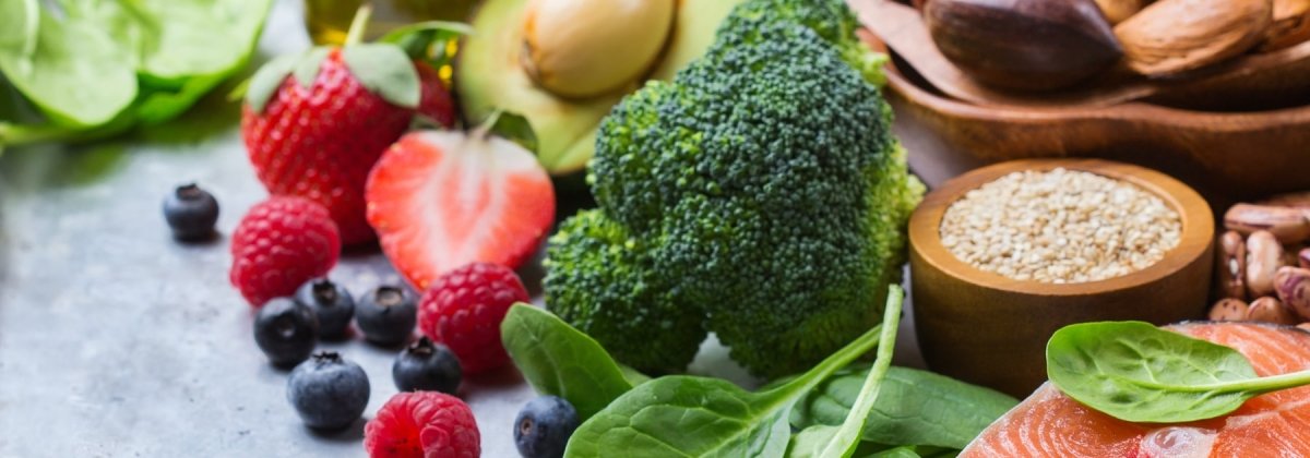 Should you eat before working out? - Pulseroll