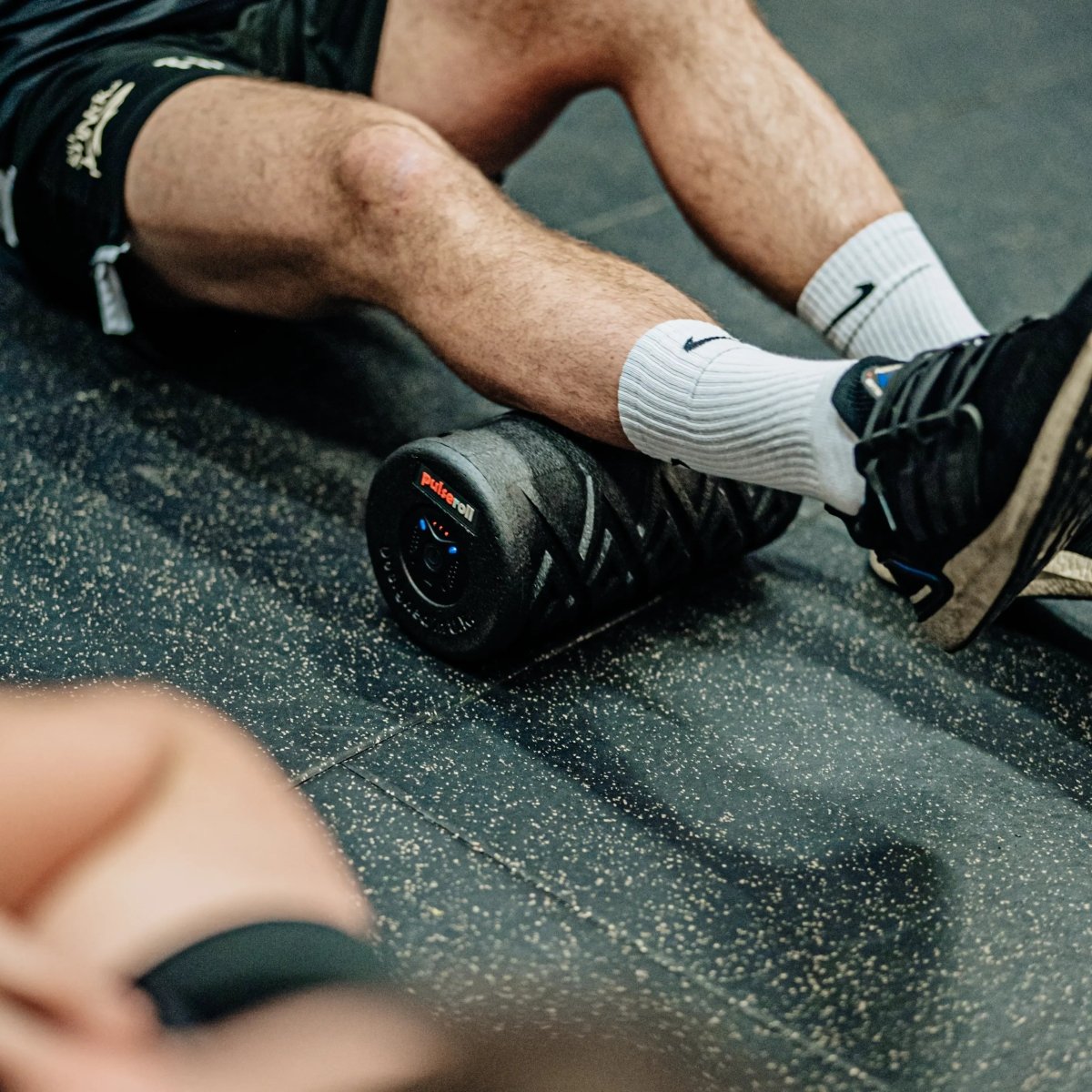 Vibrating Foam Roller Ball for the Soleus Muscles - Pulseroll